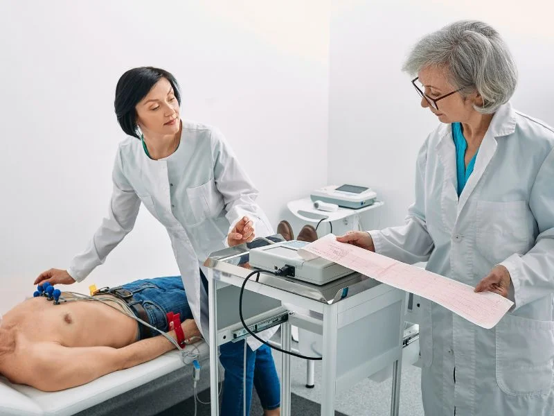 mantenimiento electrocardiografo