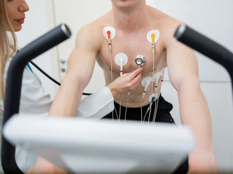 electrocardiógrafo portátil de 12 derivaciones